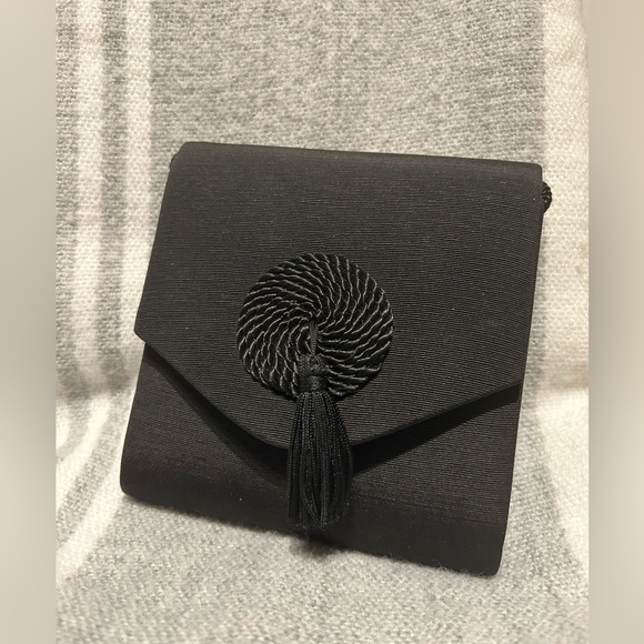 Small Salisbury Handbag - Picture 1 of 11